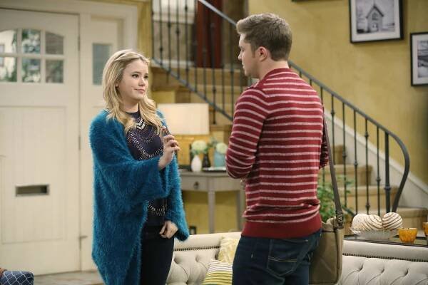 Melissa a Joey - Dobré ráno, Toledo - Z filmu - Taylor Spreitler, Sterling Knight
