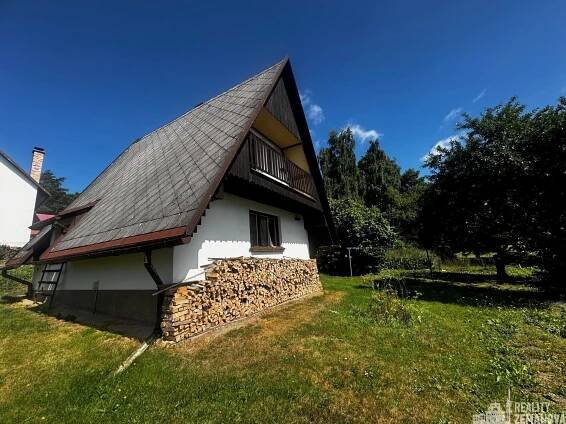Prodej pozemků o celkové výměře 3.907 m2 a chalupy v obci Vysoká u Chomutova