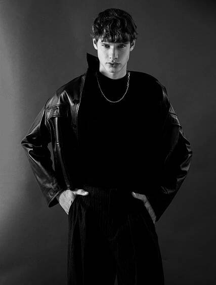 Leo White