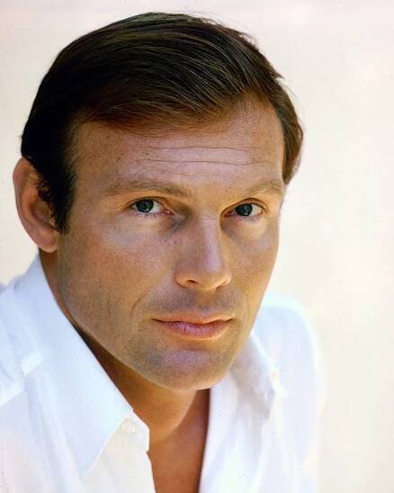 Dominic West