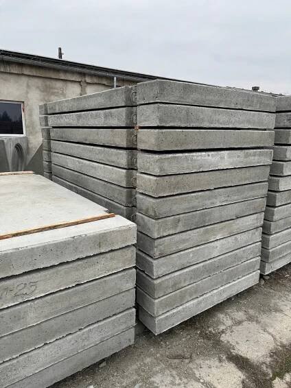 BETONOVÉ SILNIČNÍ DESKY MON 300x150x15 vyztužené dvojitou sítí za 625.00CZK - Allegro