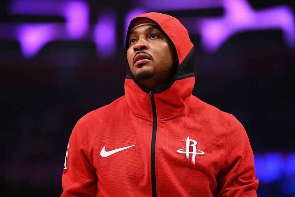 LeBron James, Dwyane Wade and More Stars React to Carmelo Anthony (Finally) Returning to the NBA