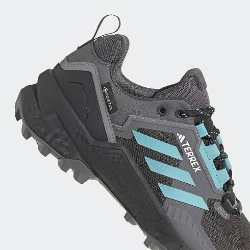 Adidas trekové boty Terrex Swift R3 GTX r 41 1/3 VYZTUŽENÉ, VODĚODOLNÉ Velikost 41 1/3