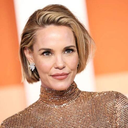 Leslie Bibb's slicked-back micro bob is the chic hair refresh you didn’t know you needed
