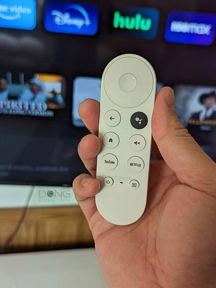 Chromecast with Google TV Review (vs. Amazon Fire TV): A Formidable Contender 9