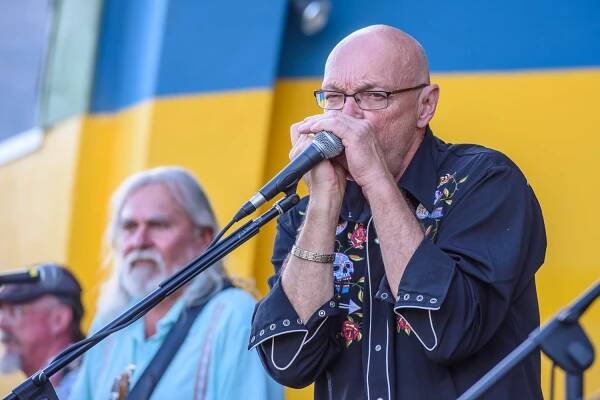 Yard Katz rock Osoyoos Music in the Park | Richard McGuire Photo