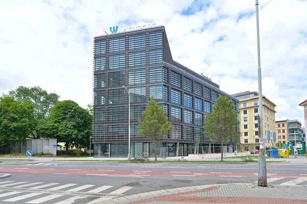 U Uranie, Holešovice - Praha 7 | Pronájem, Administrativní budova