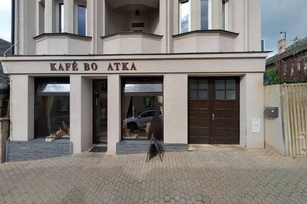 Bohatka Kafé foto 1