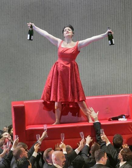 Sonya Yoncheva Stars in Verdi’s ‘La Traviata’