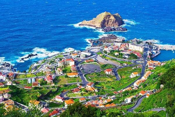 Porto Moniz na ostrově Madeira
