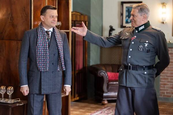 Dunaj, k vašim službám - Season 3 - Z filmu - Ján Mistrík