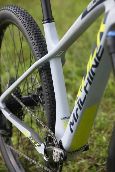 Rock Machine Blizz CRB 70-29