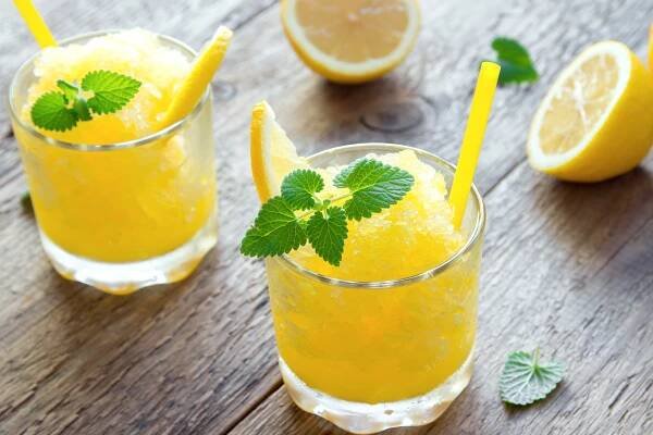 How To Make Whipped Lemonade, TikTok’s Drink Of The Summer