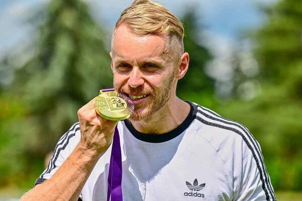 Chtěl jsem přehodit všechna hřiště, vzpomínal zlatý oštěpař Vadlejch v Hostivaři