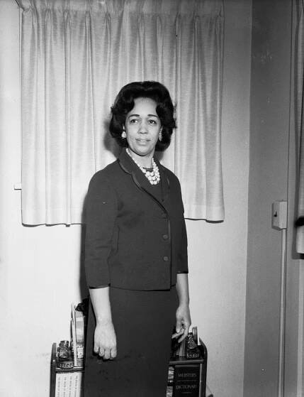 Charles “Teenie” Harris Archive: Interview with Alma Speed Fox