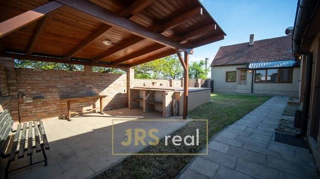 Prodej domu 150 m2 - Moravská Nová Ves.Ve