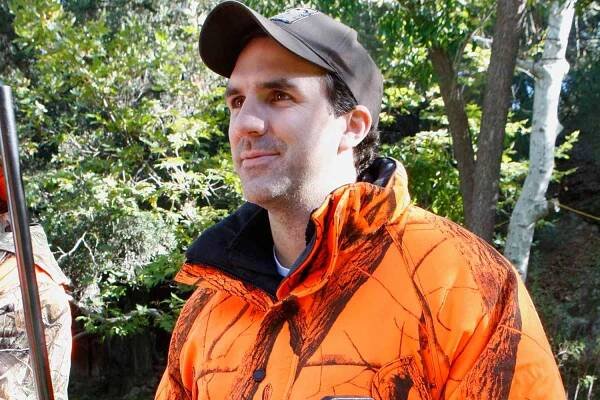 Paul Schneider as Mark Brendanawicz