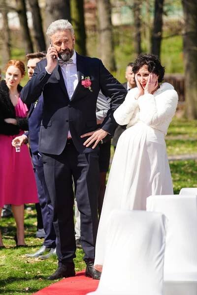 Sestřičky Modrý kód - Krvavá svatba - Z filmu - Roman Zach, Kristýna Frejová