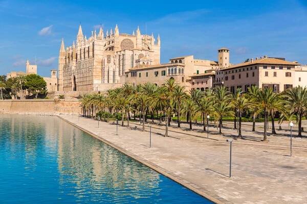 Lacné Letenky - Palma Mallorca - história
