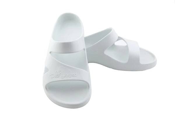 Peter Legwood Aequos Dolphin Bianco 38