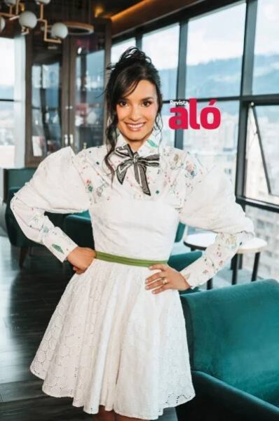 Paola Rey s rodinou v časopise Aló - Telenovely.net ... vše o telenovelách na jednom místě