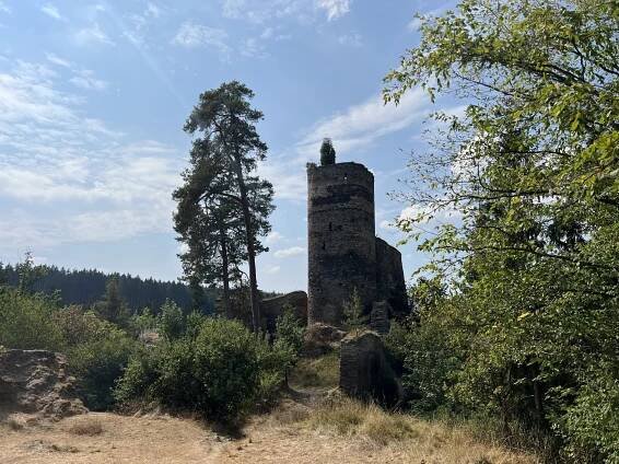 Zřícenina hradu Gutštejn, Plzeňský kraj Výletysakinu.cz