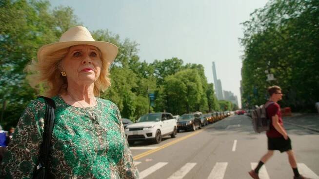 Liv Ullmann - A Road Less Traveled (2023)