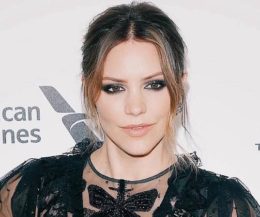 Katharine McPhee Biography - Facts, Childhood, Family Life & Achievements