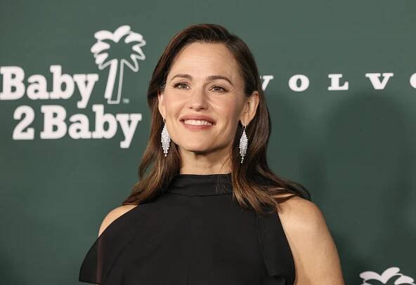 Jennifer Garner smiling at the Baby2Baby Gala in Nov. 2024.