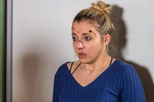 Ordinace v růžové zahradě - Strmý pád - Z filmu - Anna Julie Slováčková