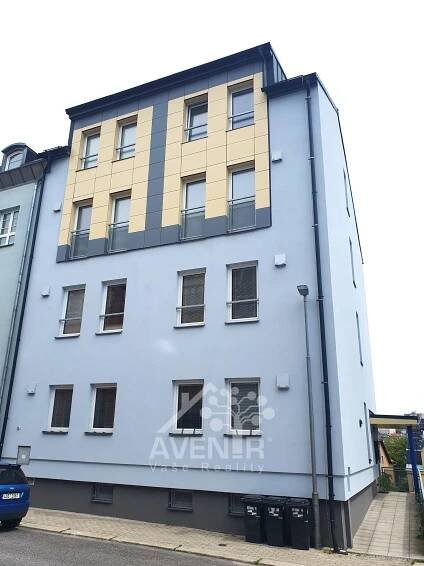 Pronájem bytu 2+kk 42 m² - Avenir Reality