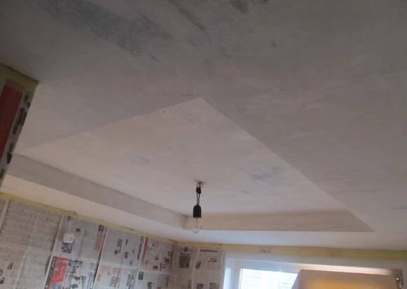 renovace kuchyne strop zatmeleny