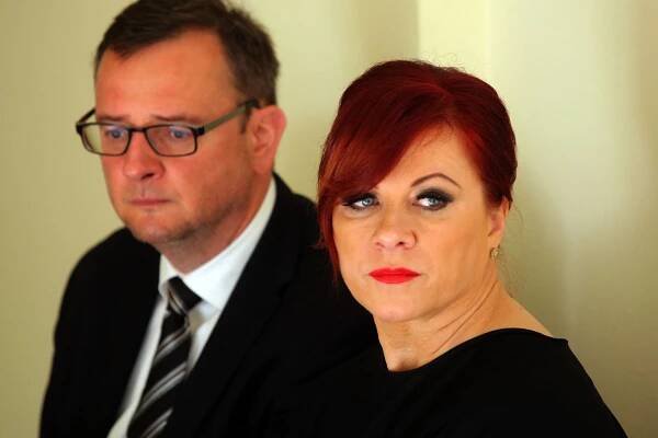 Nagyová v poutech, policisté na Úřadu vlády. Razie, která změnila českou politiku