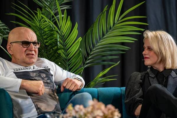 Talkshow U Aleše na střeše přivítala Janu Kratochvílovou s Jiřím Hrubešem, Lou Fanánka Hagena i Tondu Rauera