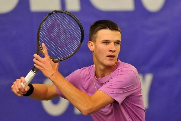 Češi si podmaňují Trnavu! Po Havlíčkové triumfoval i Jakub Menšík – Tiebreak Tennis