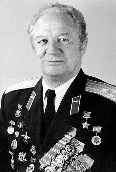 Kokkinaki, Konstantin Konstantinovič : K