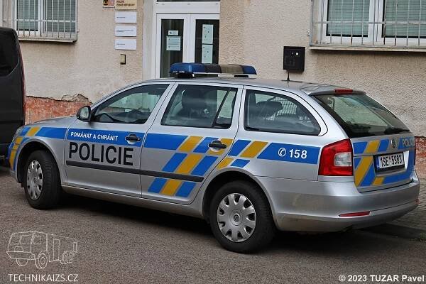 PČR - OCP Nymburk - Škoda Octavia II Combi - TECHNIKAIZS.cz