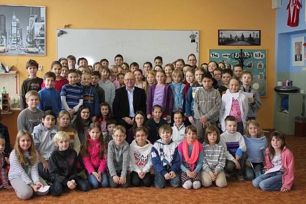 Beseda s Vladimírem Remkem | ZŠ a MŠ Oty Pavla Buštěhrad
