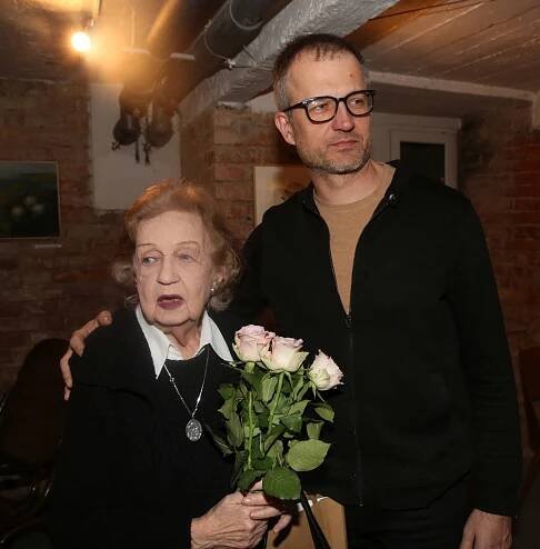 Vlado Bohdan je synem zesnulé herečky Blanky Bohdanové.