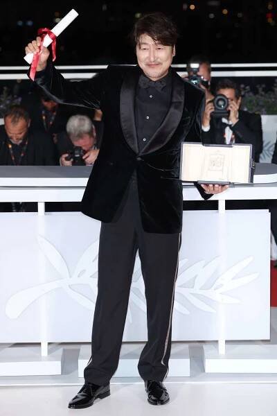 Song Kang-ho Wins Big at Cannes, Plus, Roy Choi, Pink, Rose Leslie, Kit Harington, and More