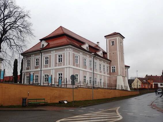 Jevíčko (zámek)