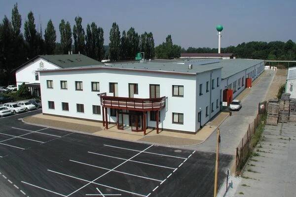 VEKRA - okna a dveře foto 1