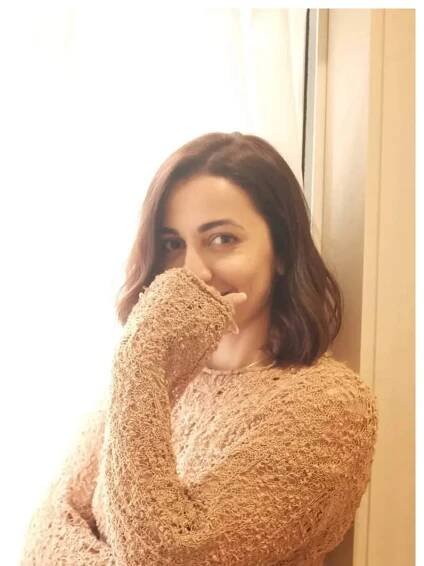 Esha Kansara keeps it cozy and chic