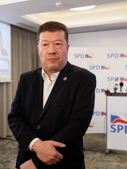 Samurajská svatba Okamurova syna: Podivná reakce táty!