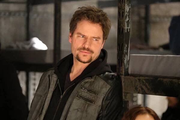 Dark Matter - One Last Card to Play - Z filmu - Anthony Lemke