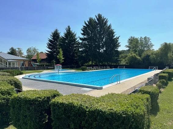 Koupaliště Kněžmost - Oficiální stránky obce Kněžmost