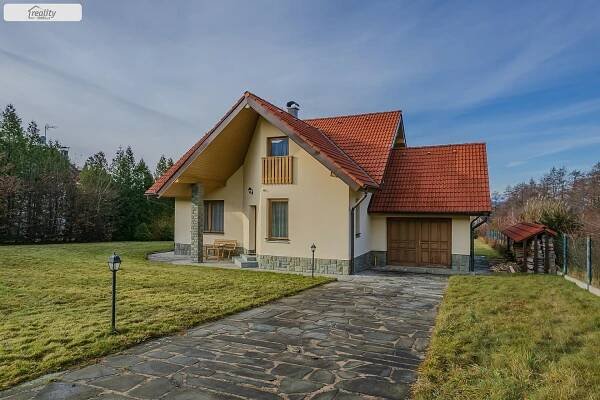 Malenovice, okres Frýdek-Místek