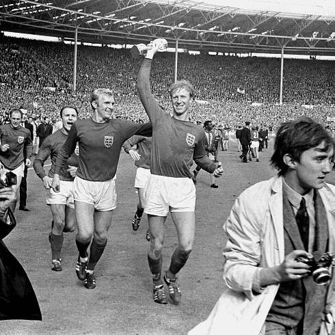 Jack Charlton, Soccer Hero in England and Ireland, Dies at 85