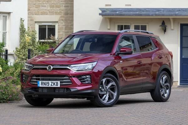 KGM Korando (SsangYong Korando) Review 2025: Price, specs & boot space | heycar UK