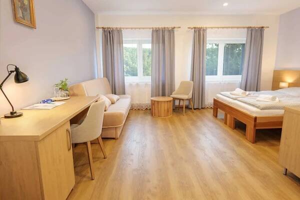 Pobyt se snídaní na jednu noc v pokoji Superior, Čtyřkoly, Javorník, Penzion Harmony resort Javorník